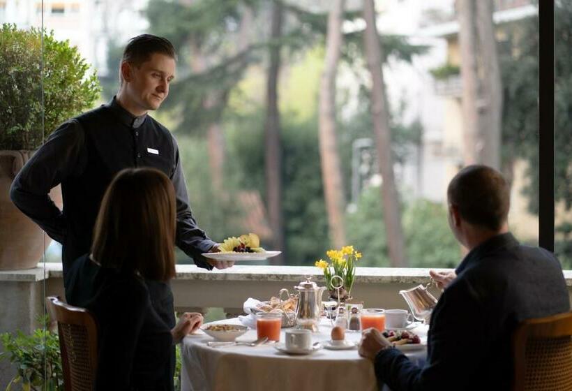 Fotos del hotel Aldrovandi Villa Borghese:  7