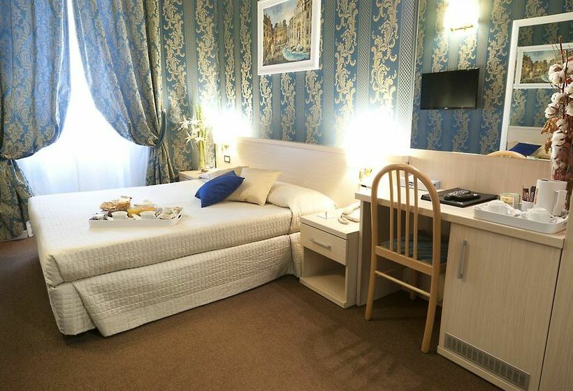 Fotos del hotel Prestige Guest House:  6