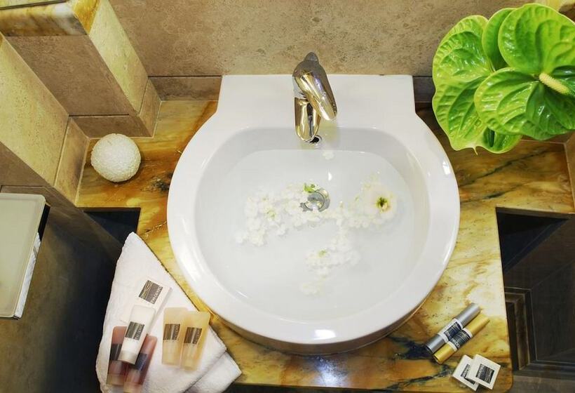 Fotos del hotel The Opera:  14