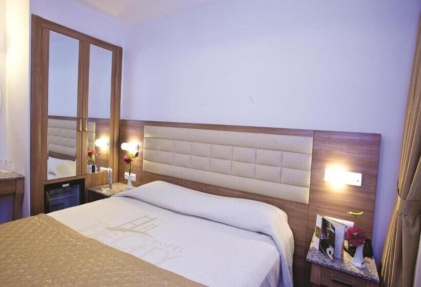 Fotos del hotel The City:  3
