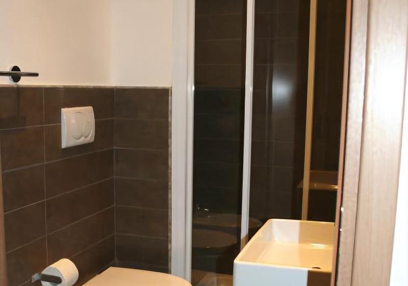 Fotos del hotel Inncentral:  9