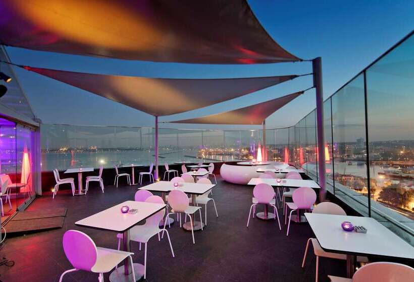 Fotos del hotel Doubletree By Hilton Istanbul  Moda:  7