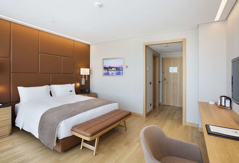 Fotos del hotel Doubletree By Hilton Istanbul Avcilar:  2