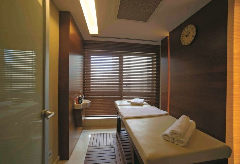 Fotos del hotel Radisson Residences Avrupa Tem Istanbul:  16