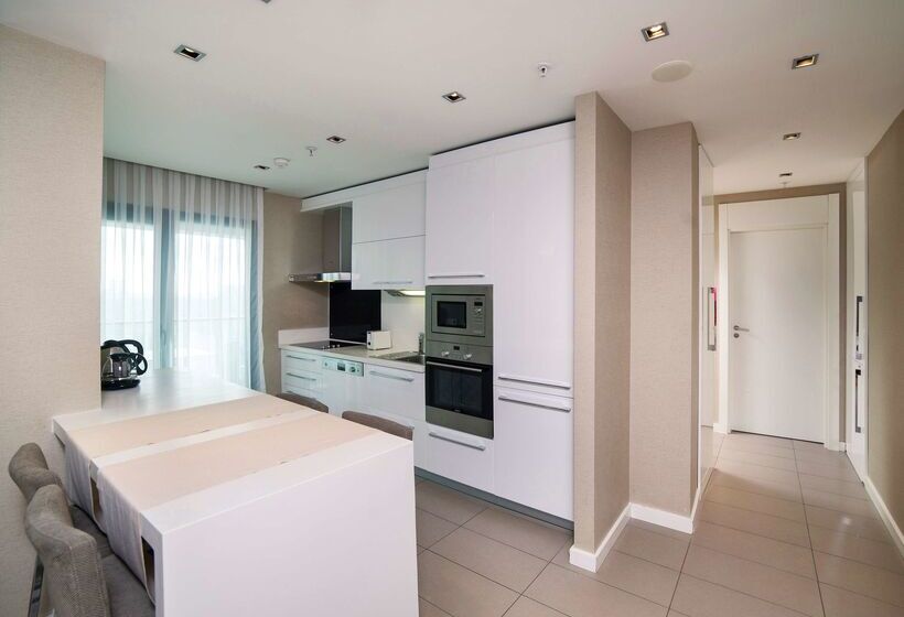 Fotos del hotel Radisson Residences Avrupa Tem Istanbul:  70