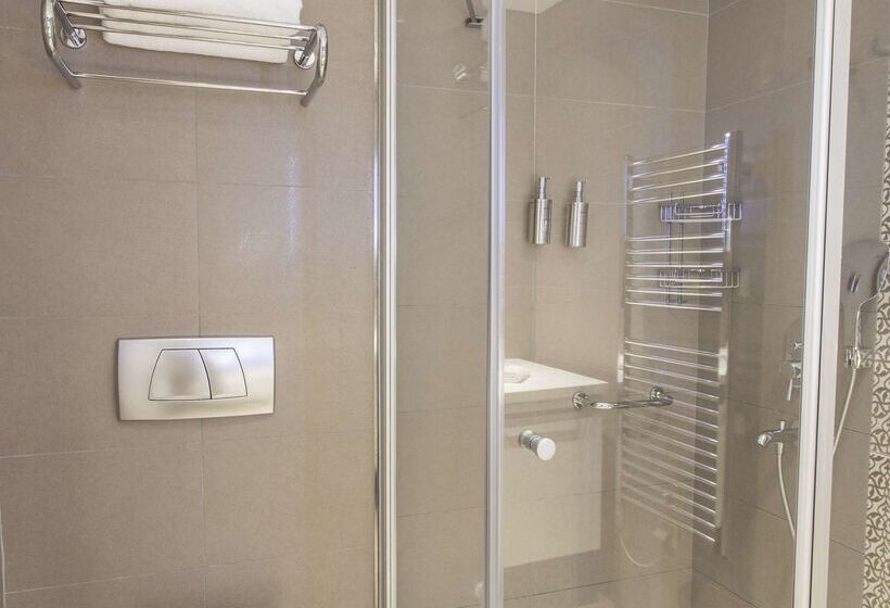 Fotos del hotel Radisson Residences Avrupa Tem Istanbul:  79