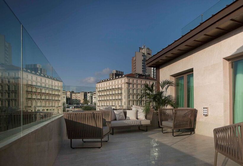 Fotos del hotel Radisson Blu Hotel Istanbul Pera:  51