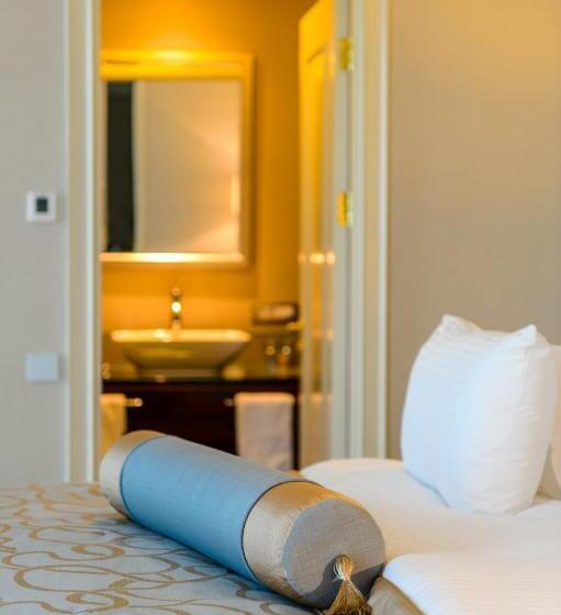 Fotos del hotel Elite World Business:  28
