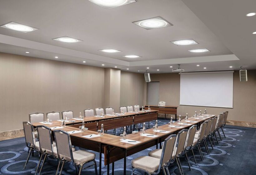 Fotos del hotel Doubletree By Hilton Istanbul Esentepe:  11