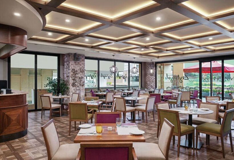 Fotos del hotel Doubletree By Hilton Istanbul Esentepe:  20
