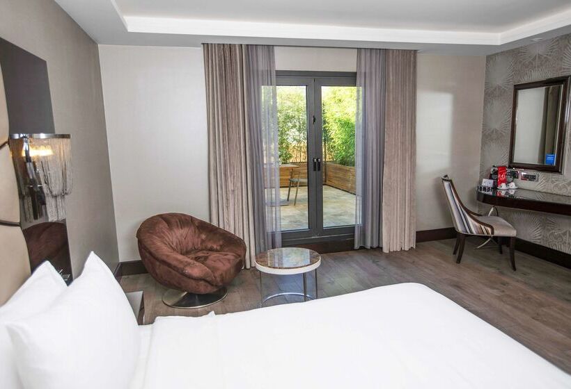 Fotos del hotel Doubletree By Hilton Istanbul Esentepe:  30