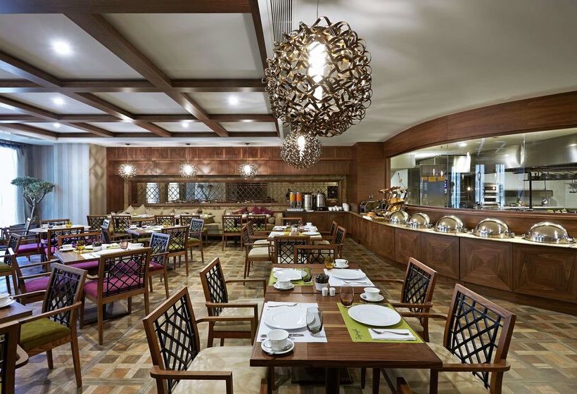 Fotos del hotel Doubletree By Hilton Istanbul Esentepe:  32