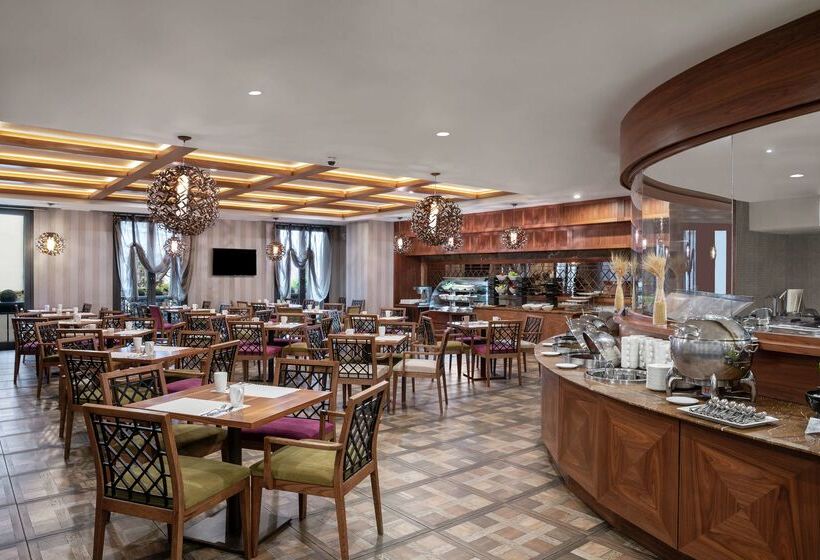 Fotos del hotel Doubletree By Hilton Istanbul Esentepe:  19
