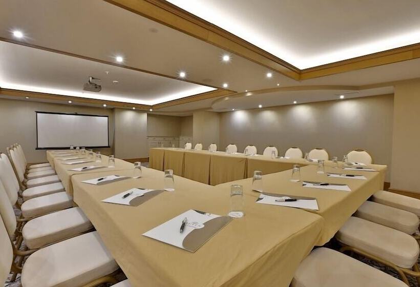 Fotos del hotel Queen  & Spa:  17