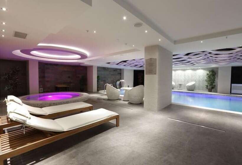 Fotos del hotel Queen  & Spa:  5