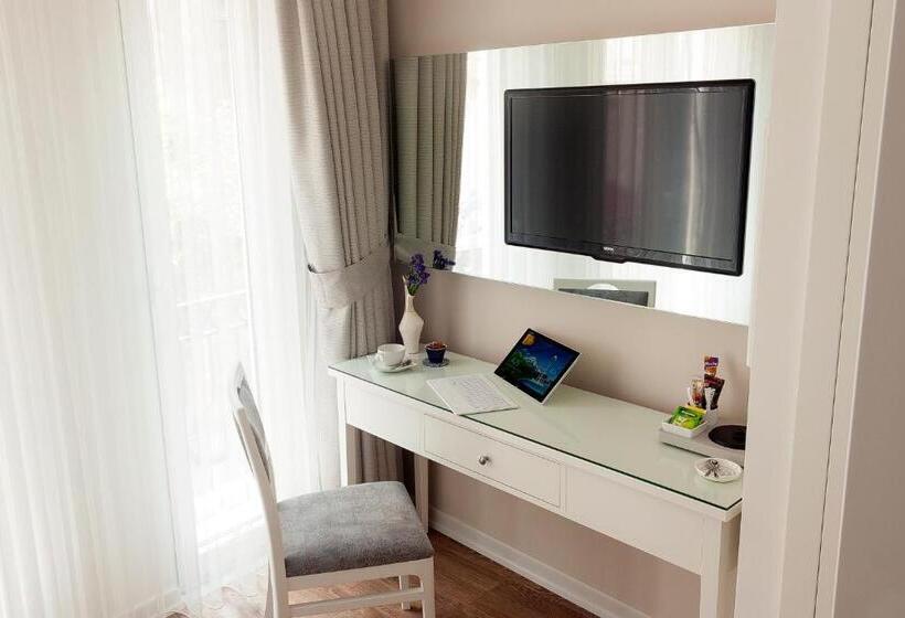 Fotos del hotel Ten Rooms Istanbul Hotel  Adults Only:  2