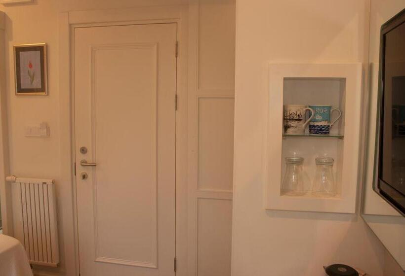 Fotos del hotel Ten Rooms Istanbul Hotel  Adults Only:  11