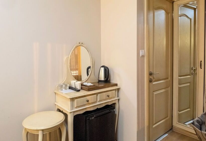 Fotos del hotel Tarihi Isparta Palas:  35