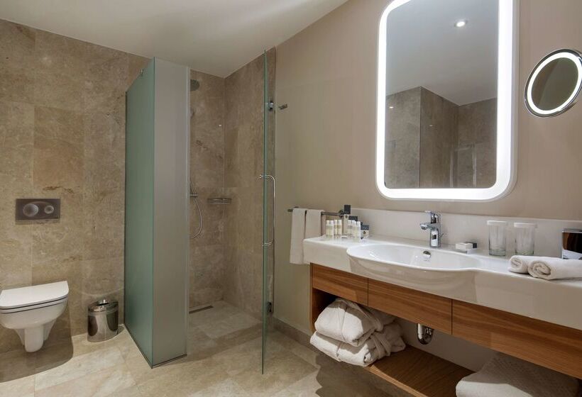 Fotos del hotel Doubletree By Hilton Hotel Istanbul  Tuzla:  21