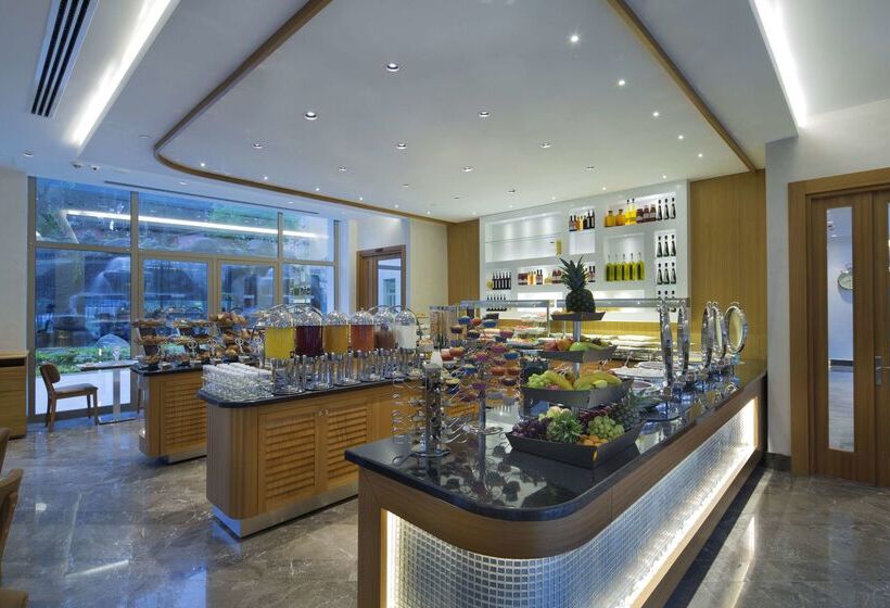 Fotos del hotel Doubletree By Hilton Hotel Istanbul  Tuzla:  8