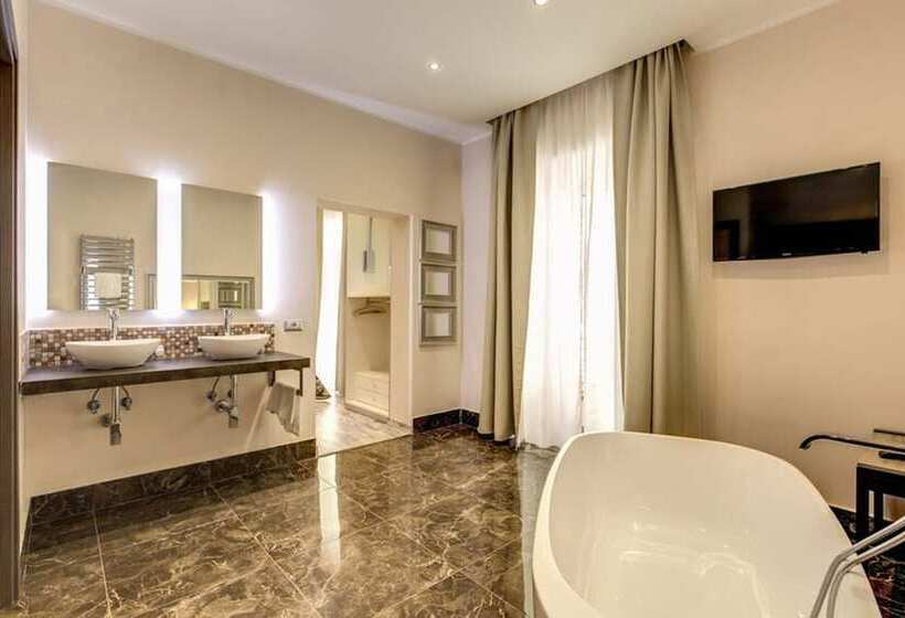 Fotos del hotel Colonna 18:  8