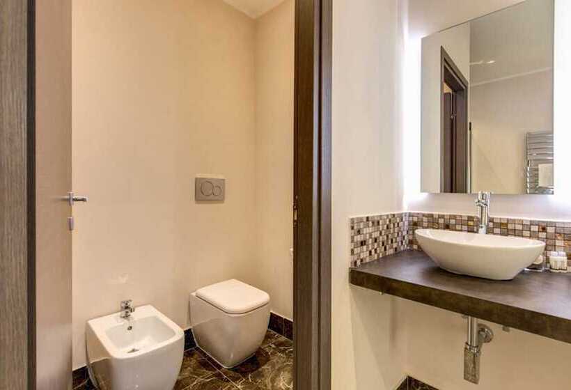 Fotos del hotel Colonna 18:  6