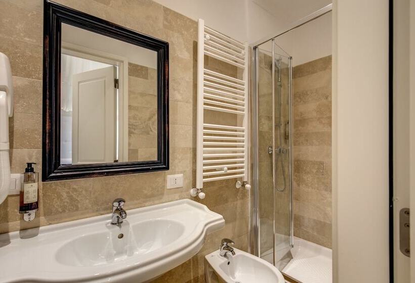 Fotos del hotel Tito:  16