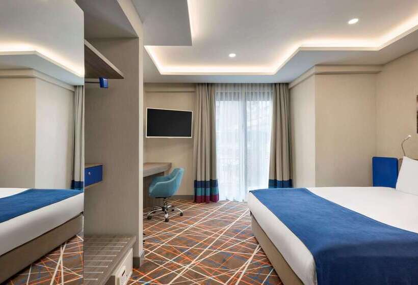 Fotos del hotel Tryp By Wyndham Istanbul Taksim:  14