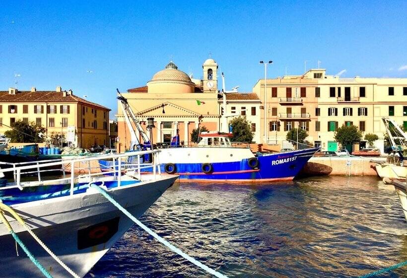 Fotos del hotel Academy:  2