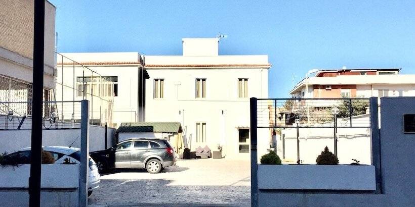 Fotos del hotel Academy:  13