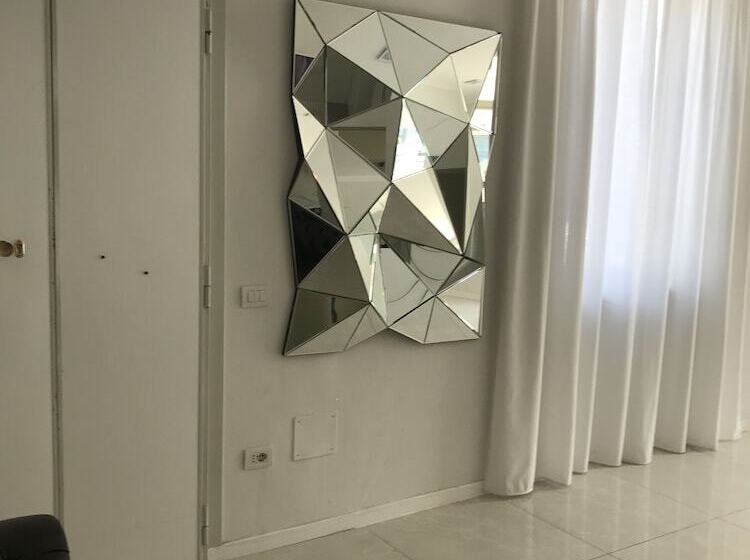 Fotos del hotel Academy:  21