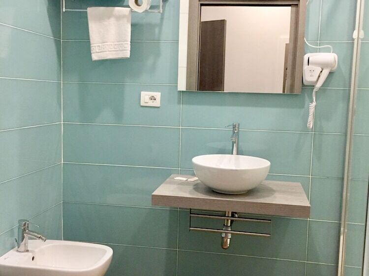 Fotos del hotel Academy:  29